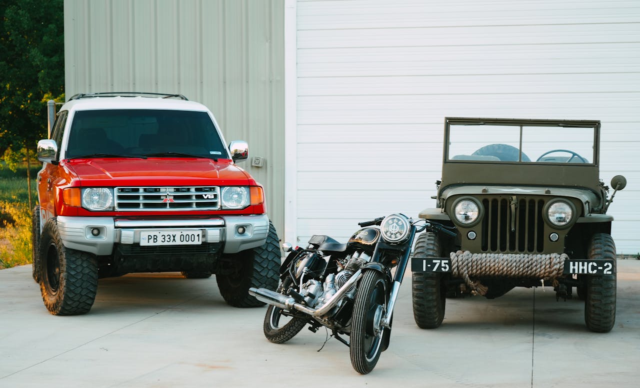<p><strong>Vehicle</strong> <em>(noun)</em></p>