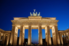 <p>Hauptstadt Deutschlands, Schauplatz der Geschichte</p>