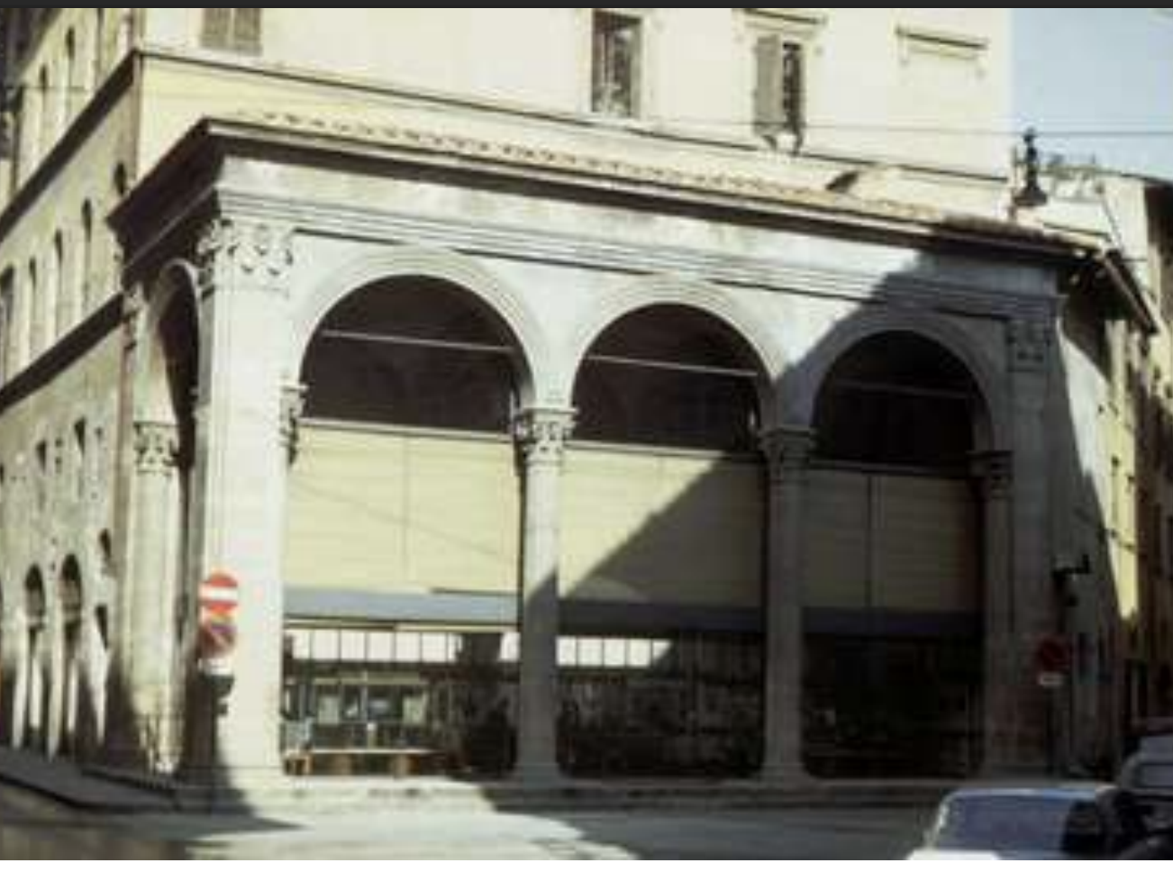 <p>Loggia of Palazzo Rucellai</p>