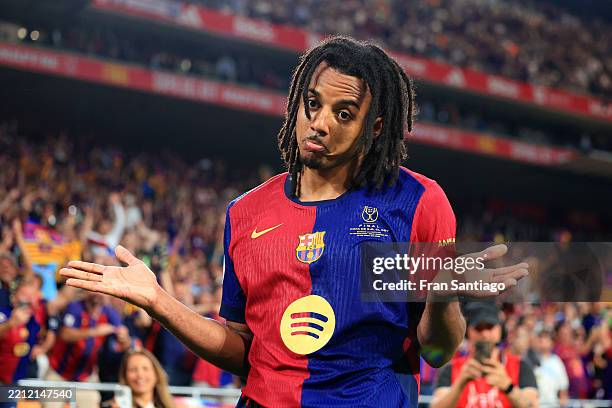 <p><strong><mark data-color="rgba(0, 0, 0, 0)" style="background-color: rgba(0, 0, 0, 0); color: inherit;">Högerback/Mittback i FC Barcelona och det franska landslaget</mark></strong><span>.</span></p>