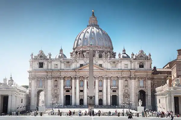 <p>Identify the monument</p><p>Located</p><p>Architect</p>