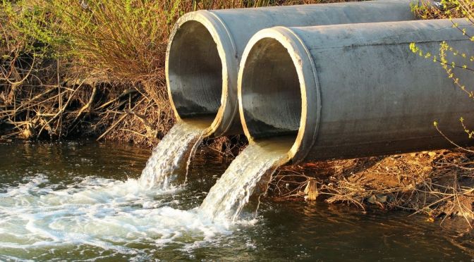 <p>domestic wastewater [ <span>dəˈmestɪk ˈweistˌwoːtə] = sewage [ˈsuːɪdʒ]</span></p>
