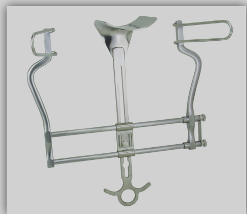 <p>Balfour Retractors</p>
