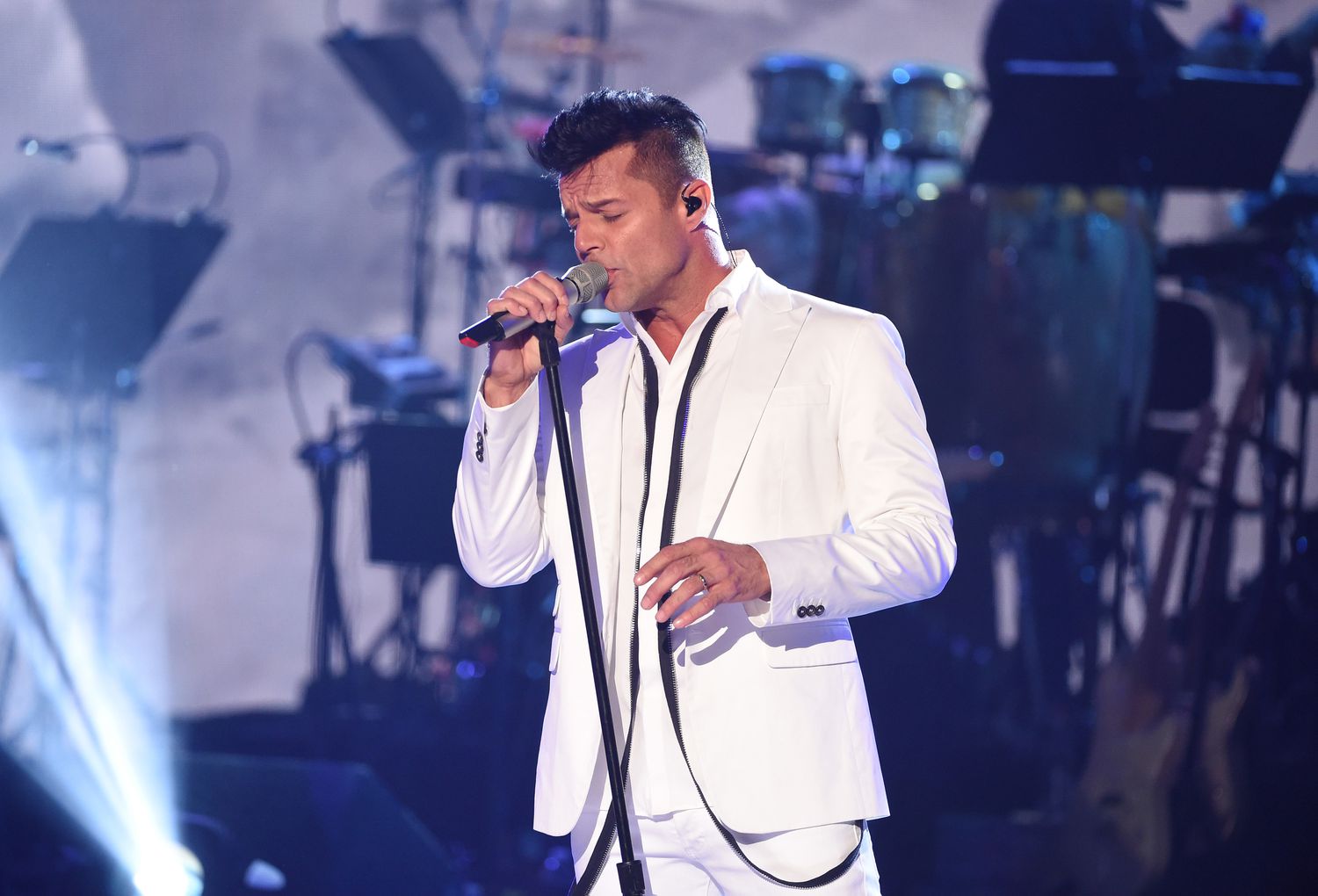 <p>He is a <strong>singer</strong>.</p>