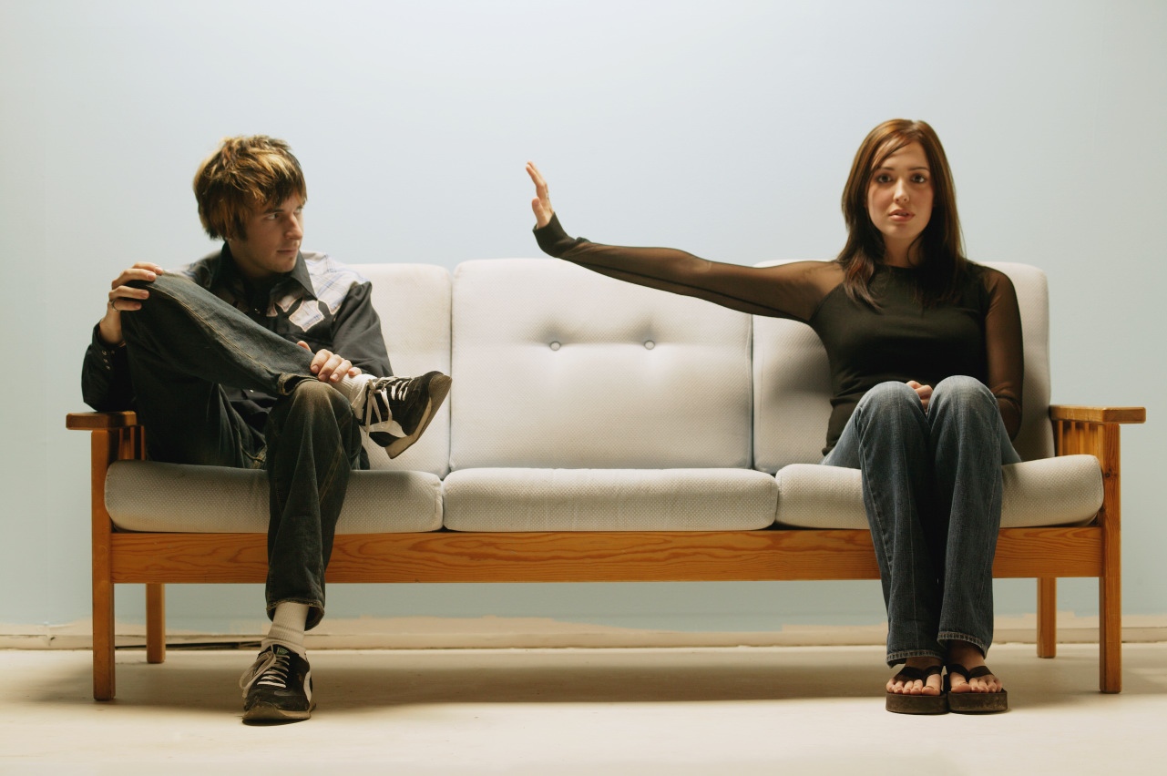 <p>grow apart </p><p>(We used to be close, but we grew apart over time.)</p>