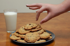 <p>to take</p>
