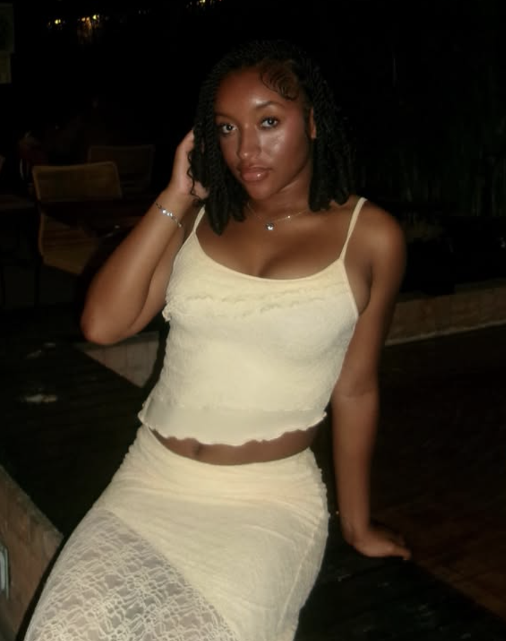 <p>Hailey Ananda Smith</p>