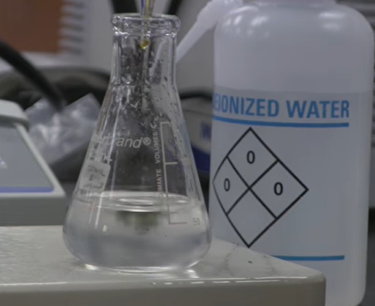 <p>True or False<br><br><span>Towards the end of a Titration, it is important to only allow the titrate to slowly drip out of the pipette.</span></p>