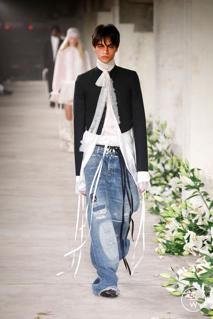 <p>Ann Demeulemeester</p>