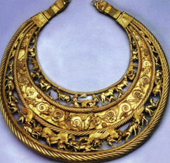 <p>із кургану Товста Могила</p>
