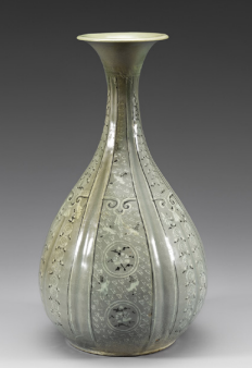 <p>what is the celadon bottle w/ inlaid crane and cloud design</p>