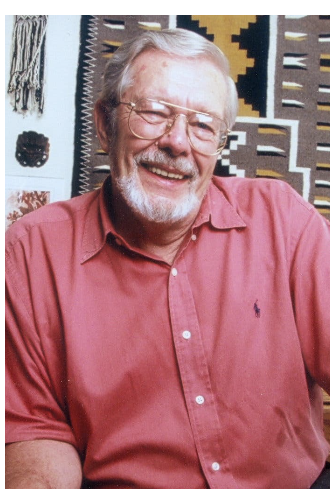 <p>(1931-2011) - Il est le fer de lance de la « New Archaeology » (ou archéologie processuelle), prônant l'objectivité, la déduction et les données quantitatives. Dans son article fondamental de 1962, il a défini l'archéologie comme une branche de l'anthropologie.</p>
