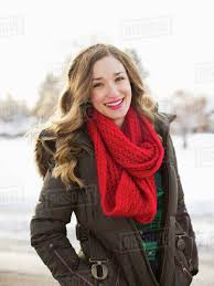 <p>The woman is wearing a scarf.</p>