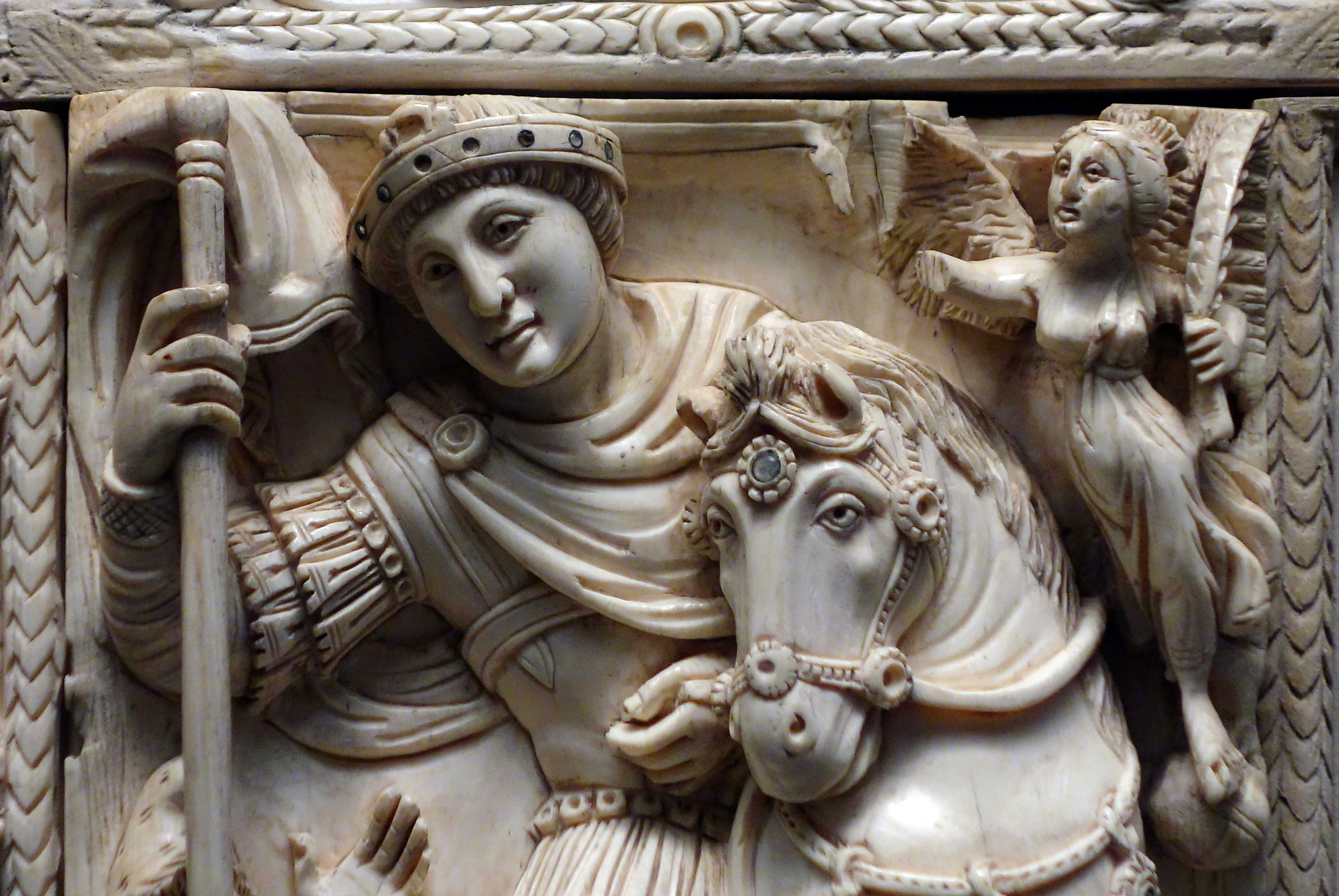 <p><span style="background-color: transparent;">The Emperor Victorius: the Barberini ivory</span></p>