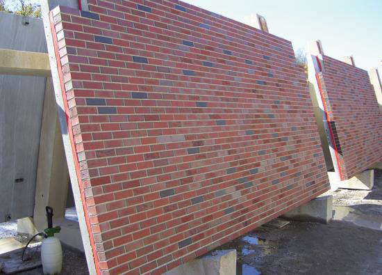 <p>A single wythe of brick that is</p><p>not structural in nature</p>