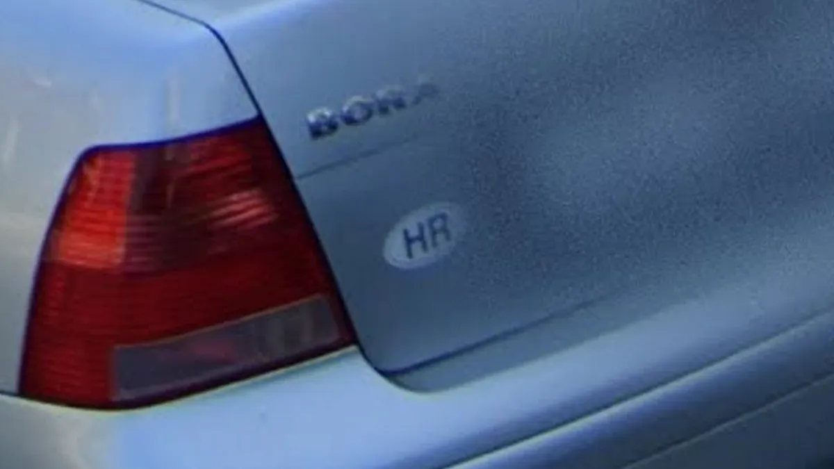 <p>HR Sticker</p>
