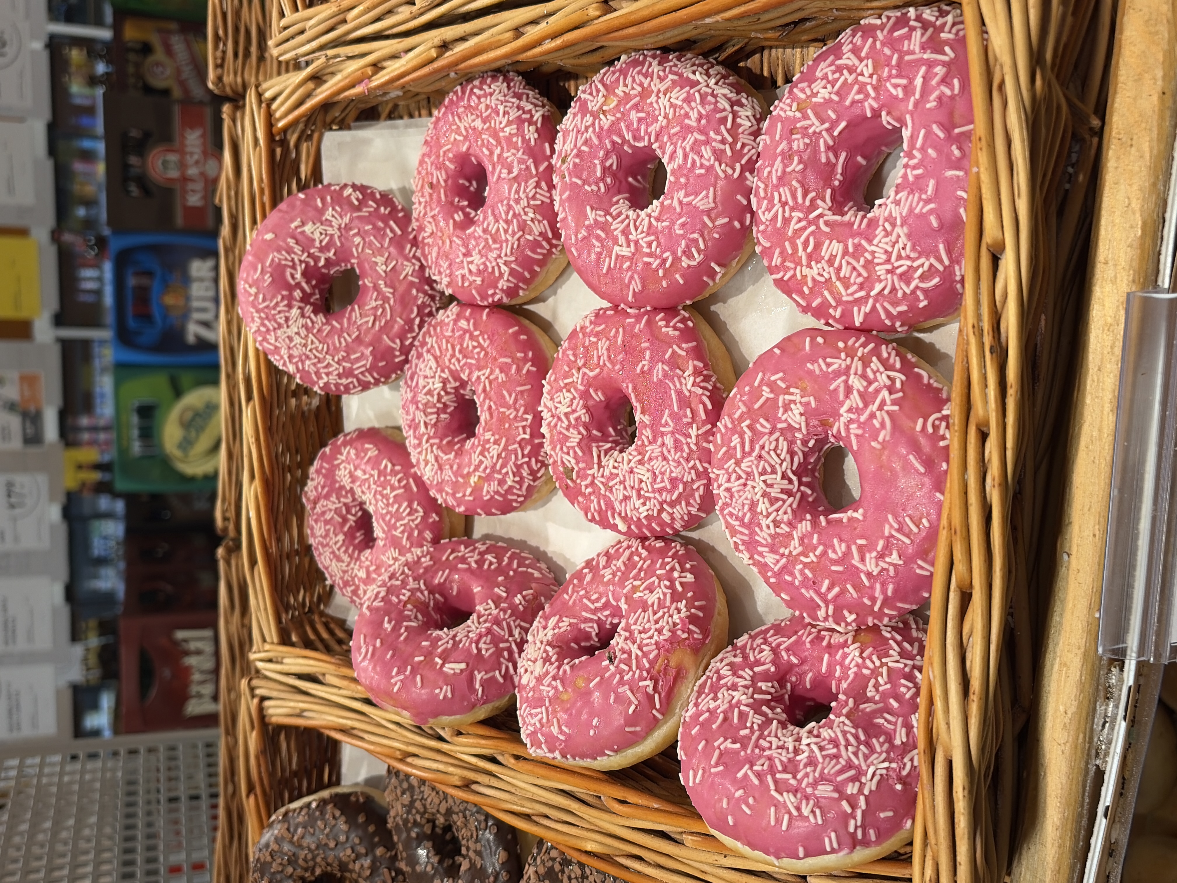 <p>Donut Jahodovy</p>