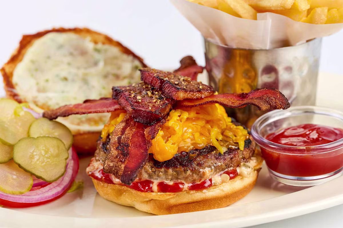 <p>Bacon-Bacon Cheeseburger</p>