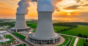 <p>nuclear energy <strong>IELTS Writing t2 & Speaking</strong></p><p>(1) Many countries are investing in ————— as an alternative to fossil fuels.</p>