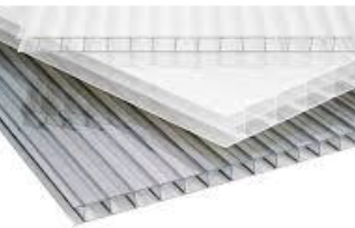 <p>Wat zijn de kenmerken van Polycarbonaat?</p>
