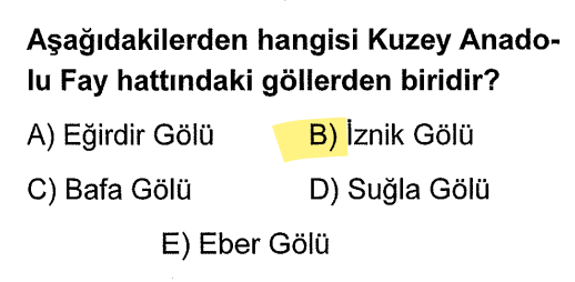 <p>KAF hattı Marmara'nın güneyinden geçer. Sapanca, İznik, Manyas ve Ulubat bu fay hattı üzerindeki çöküntü alanlarına yerleşmiş göllerdir.</p>