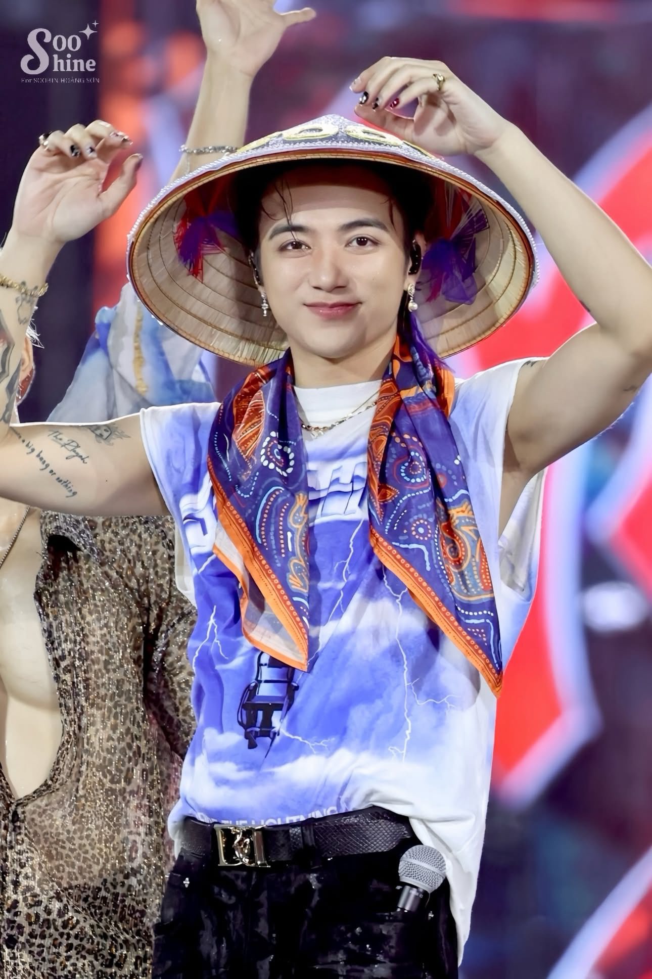 <p>phần vỏ thịt bọc ngoài hạt</p>
