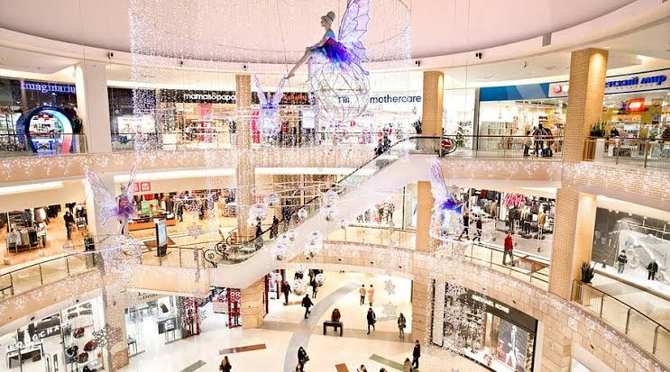 <p>shopping mall</p>