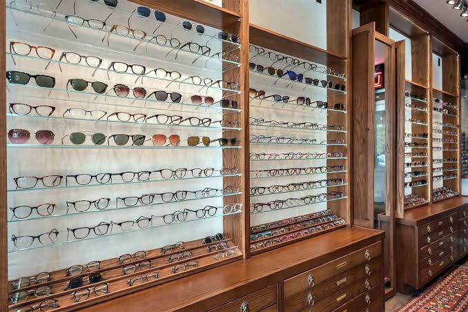 <p>optical shop</p>