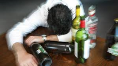 <p><mark data-color="purple" style="background-color: purple; color: inherit;">Consuming five or more drinks</mark> (for men) or <mark data-color="purple" style="background-color: purple; color: inherit;">four or more drinks</mark> (for women) on one occasion.</p>