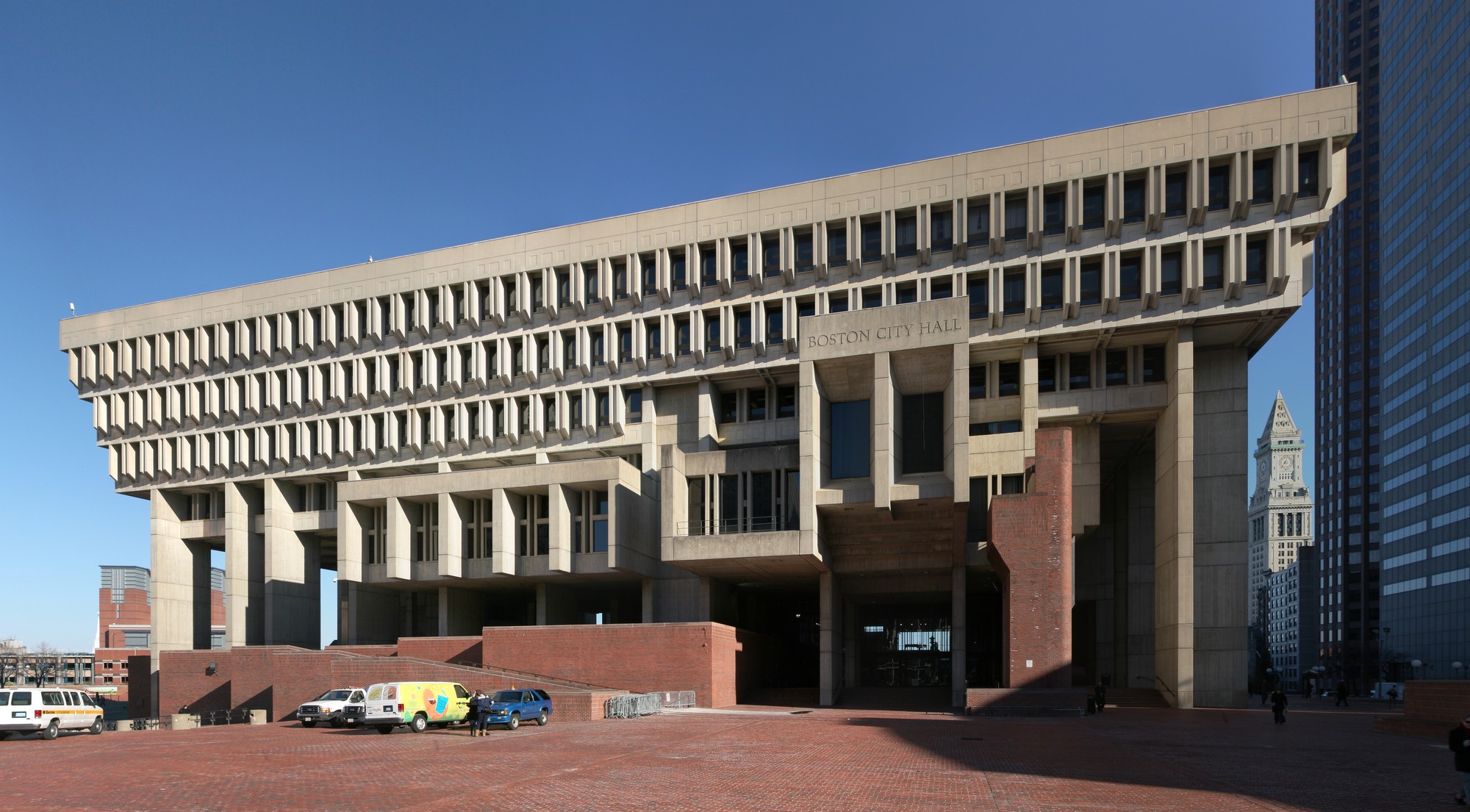 <p>Boston City Hall</p>