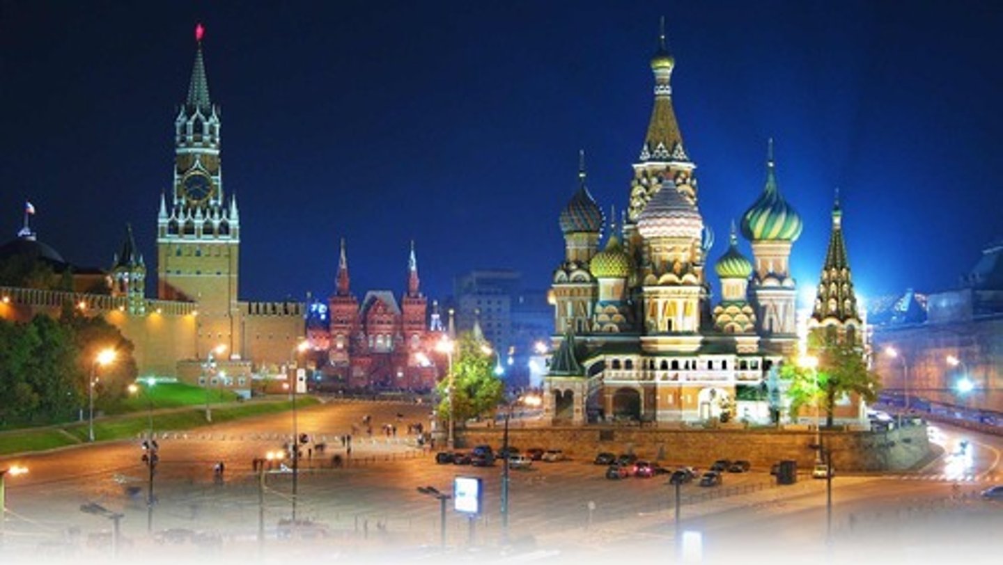 <p>TRANSLATION: Москва</p><p>DEFINITION: The capital and largest city of Russia.</p><p>EXAMPLE: My best friend moved to .................. last year, and now he always shows me new cool places in his vlogs. Мой лучший друг переехал в МОСКВУ в прошлом году, и теперь он постоянно показывает мне новые классные места в своих влогах.</p>