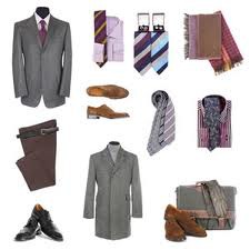 <p>clothes of a particular type when they are being sold in a shop</p><p>=> sports ....</p>