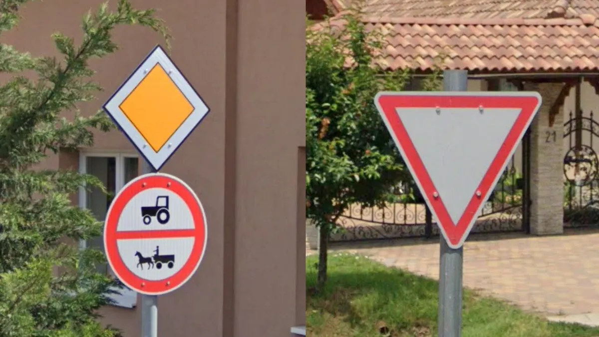 <p>4 Rectangle Bolts on Sign</p>