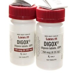 <p>Digoxin</p><p>Provides a small increase in cardiac output, improves symptoms and decreases cardiac hospitalizations (does not decrease mortality)</p>
