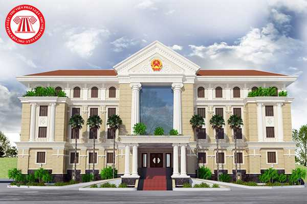 <p>(N) uỷ ban, uỷ ban chấp hành<br>ex: The local council has just set up a committee to study recycling.</p>