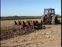 <p>The turning-over of soil before planting.</p>