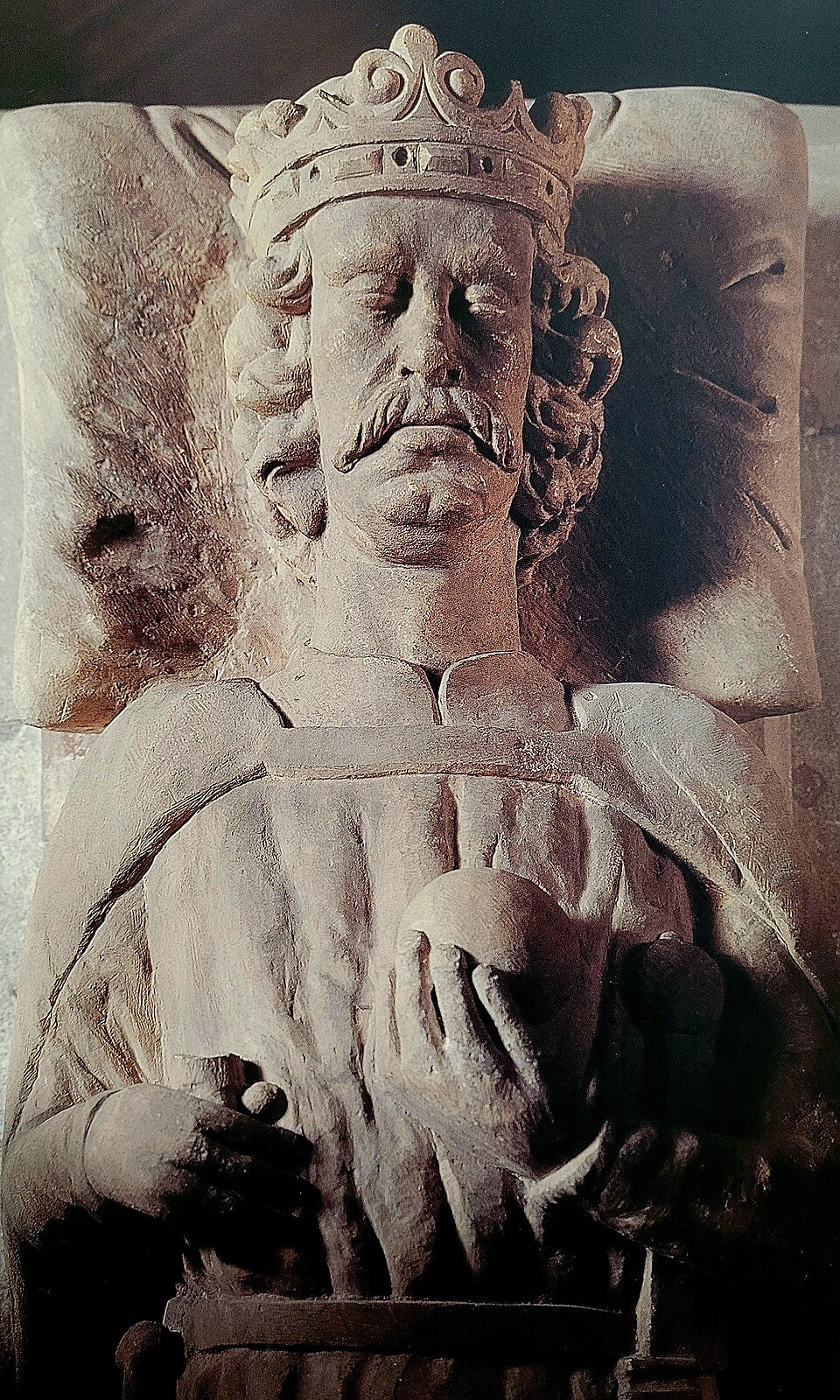 <p>1320 - 1333 - Vladyslav (All Facts) </p>