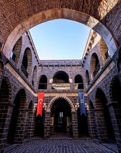 <p>Mesudiye Medresesi</p>