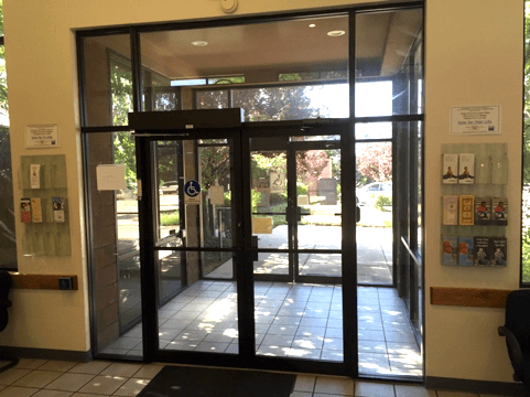 <p><span style="background-color: transparent;">(1) an antechamber, hall, or lobby next to the outer door of a building. </span></p><p><span style="background-color: transparent;">(2) <em>anatomy</em> a chamber or channel opening into another.</span></p>