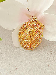 <p>gold-plated (adj)/ˌɡəʊld ˈpleɪtəd/</p>