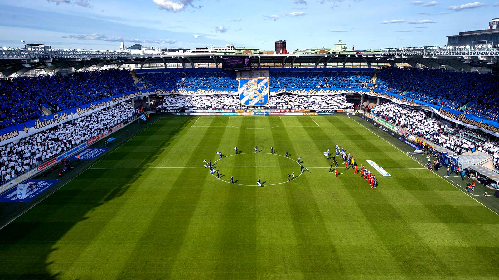 <p>Göteborg – Gamla Ullevi (18,454;Historia: Bildad 1904, allsvensk från start. Göteborgsklubb med stark europeisk och nationell meritlista. SM-guld: 18 (bl.a. 1982, 1987, 1996, 2007). Viktiga spelare: Glenn Strömberg, Thomas Ravelli, Torbjörn Nilsson.</p>