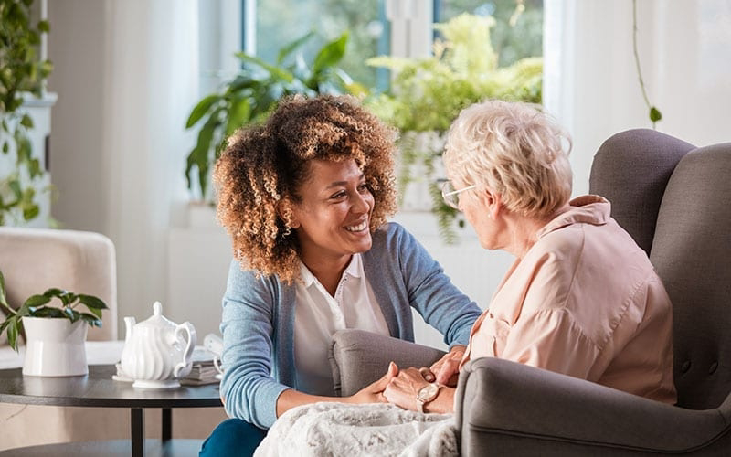 <p>A professional caregiver or aide who resides in a client's home, providing personalized, 24/7 or around-the-clock support for individuals needing assistance with daily living.</p><p>[lɪv ɪn help]</p>