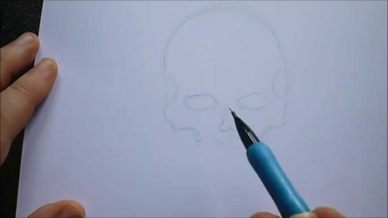 <p>به آرامی</p>