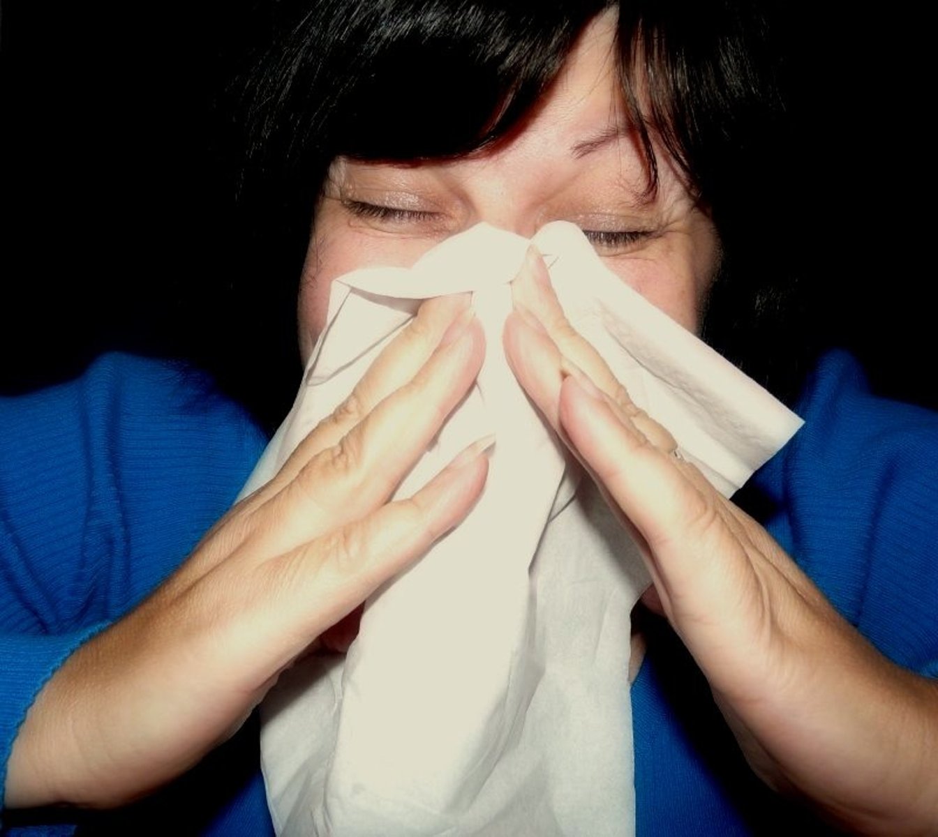 <p>gǎnmào-to have a cold/flu</p>