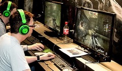 <p>professional (computer) gamer</p>