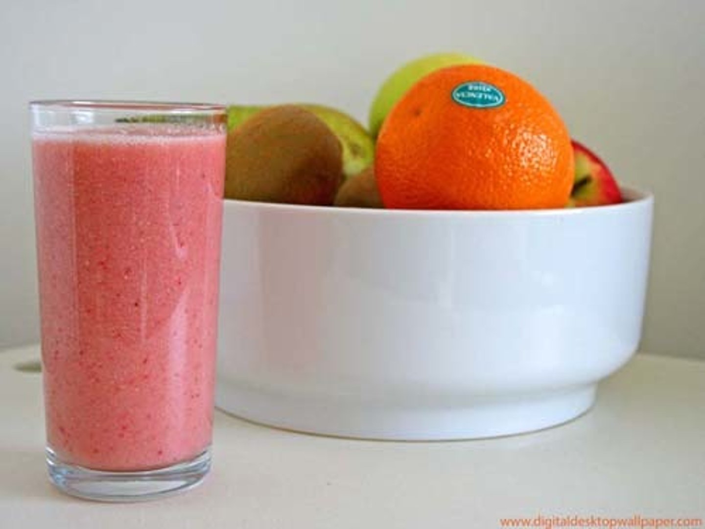<p>To mix thoroughly 2 or more ingredients until each is evenly distributed all throughout</p>