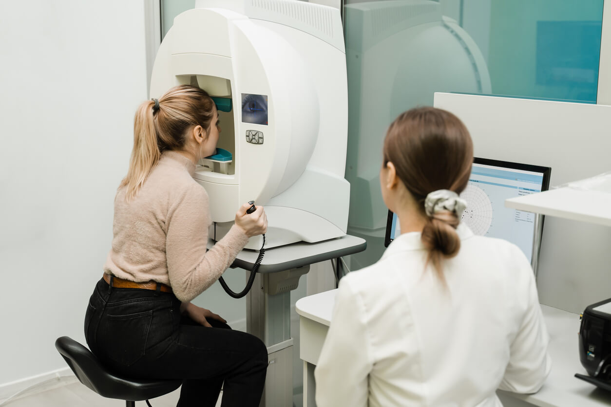 <p><span><span>detect visual field loss that results from injury or disease impacting the visual pathway</span></span></p>