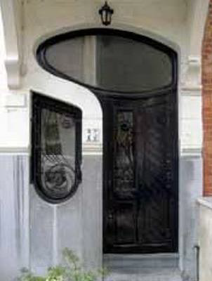 <p>- Puerta nº 16 de</p><p>la rue Eugene</p><p>Manuel en parís</p><p>- Diseñador:</p><p>Charles Klein</p><p>- Ceramista:</p><p>Emile Muller</p><p>- Corriente</p><p>abstracta y</p><p>simbólica</p><p>estructural.</p><p>Francia y Belgica</p>