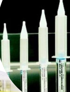 <p>Syringe like tube of viscous lidocaine jelly used for numbing urethra</p>