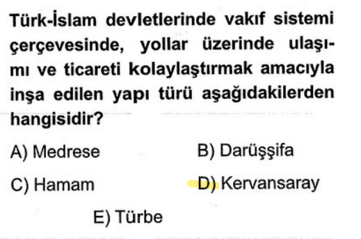 <p>Kervansaraylar, kervanların konaklaması, güvenliği ve ihtiyaçlarının karşılanması için yollar üzerine 8-10 saatlik (yaklaşık 30-40 km) mesafelerle kurulmuş "ortaçağ otelleridir".</p>